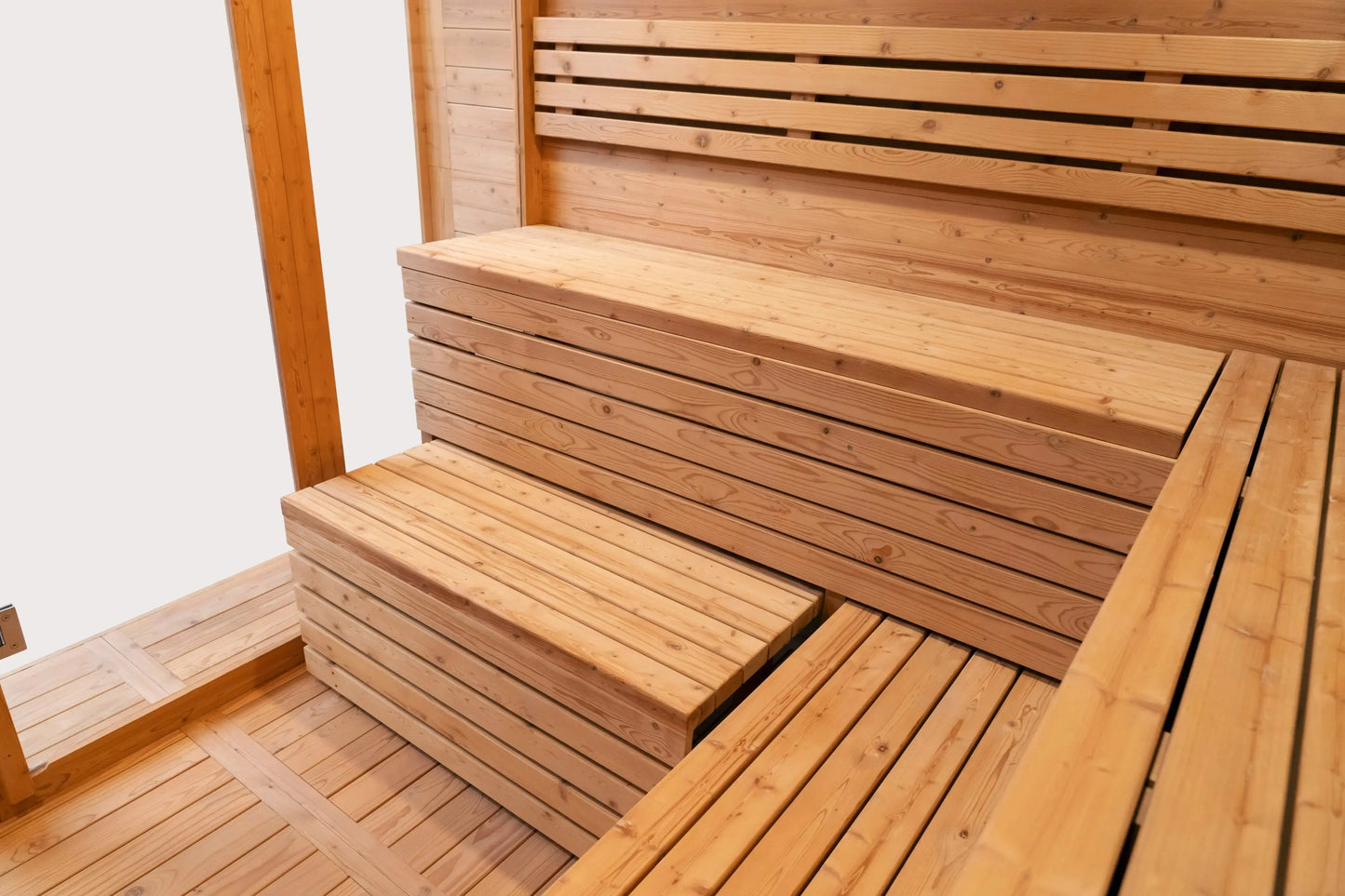 7×7 Ft Outdoor Cube Sauna (Cedar Interior) – 2–3 Person