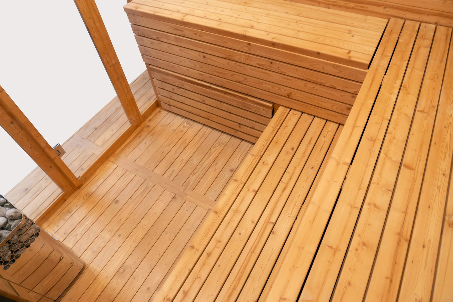 7×7 Ft Outdoor Cube Sauna (Cedar Interior) – 2–3 Person